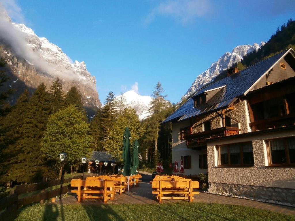 Gasthof Untere Valentinalm Hotel Plocken Exterior photo